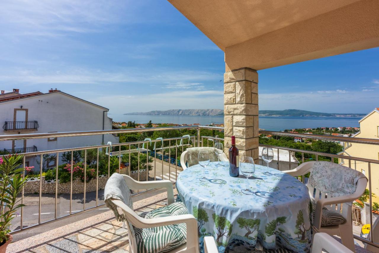 Apartmani Jarić Novi Vinodolski Bagian luar foto